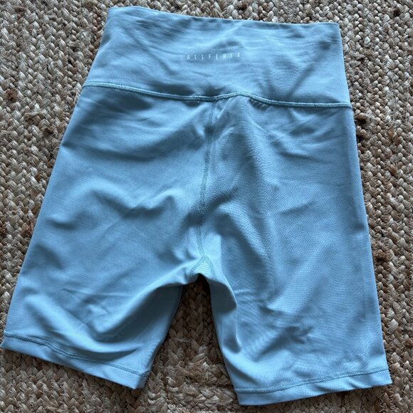🩵 All Fenix CloudCore Bike Shorts Light Blue Size S 🩵 - Picture 10 of 11